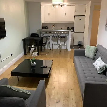 Luxury Centre 1 더블린